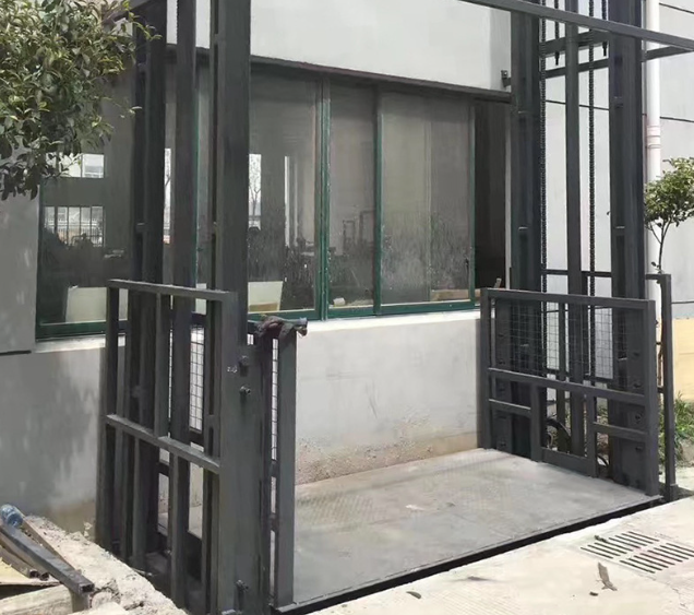 邯郸导轨式施工升降机助力民生工程提速增效